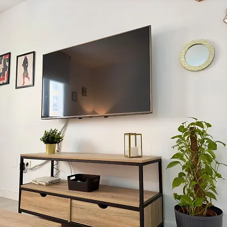Urbe10 Casa Victoria Apartment Malaga